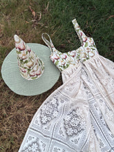 Load image into Gallery viewer, corset duster + hat LARGE