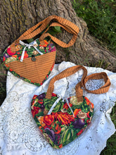 Load image into Gallery viewer, farmer's market heart bag