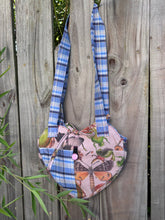 Load image into Gallery viewer, I love bugs heart bag