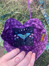 Load image into Gallery viewer, frogs handbag