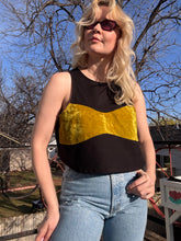 Load image into Gallery viewer, velvet crop top L