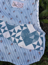 Load image into Gallery viewer, quilt hearts top L