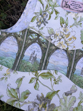 Load image into Gallery viewer, castles top XS/S