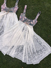 Load image into Gallery viewer, corset duster S