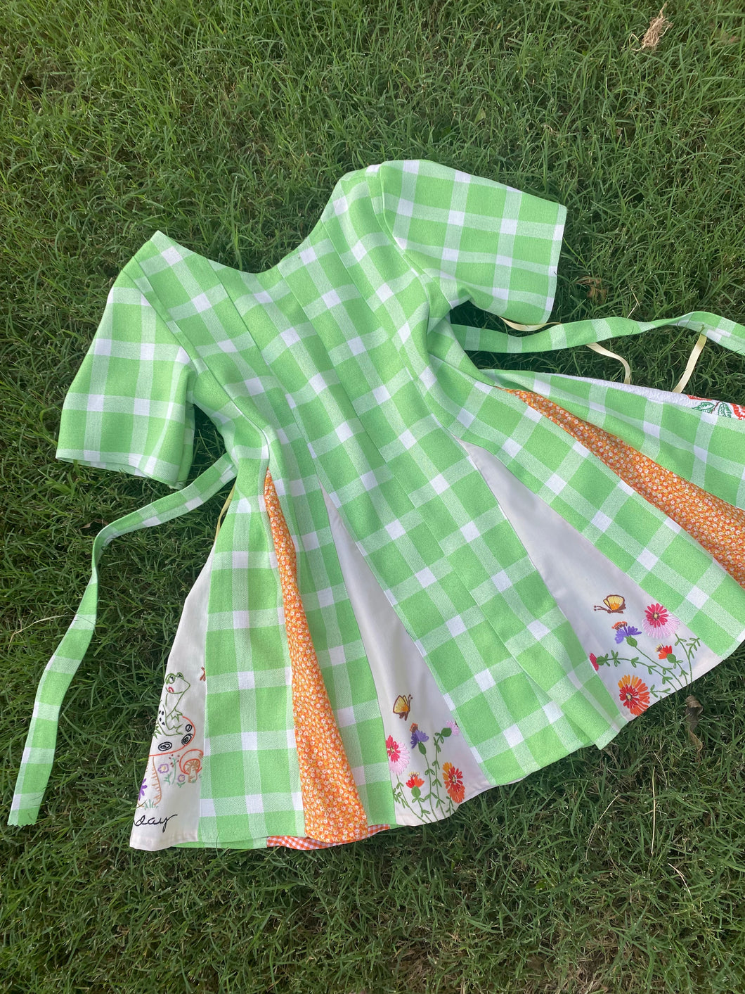 hollyhock romper M/L