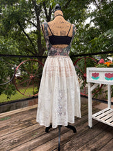 Load image into Gallery viewer, corset duster S