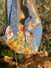 Load image into Gallery viewer, raggedy heart bag