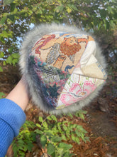 Load image into Gallery viewer, cherub quilt hat SMALL