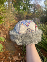 Load image into Gallery viewer, quilt hat
