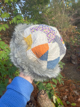 Load image into Gallery viewer, quilt hat
