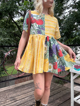 Load image into Gallery viewer, country garden play dress M